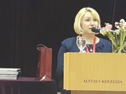 Konferencija 2017-04-07